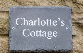 Photo of cottage-in-hathersage