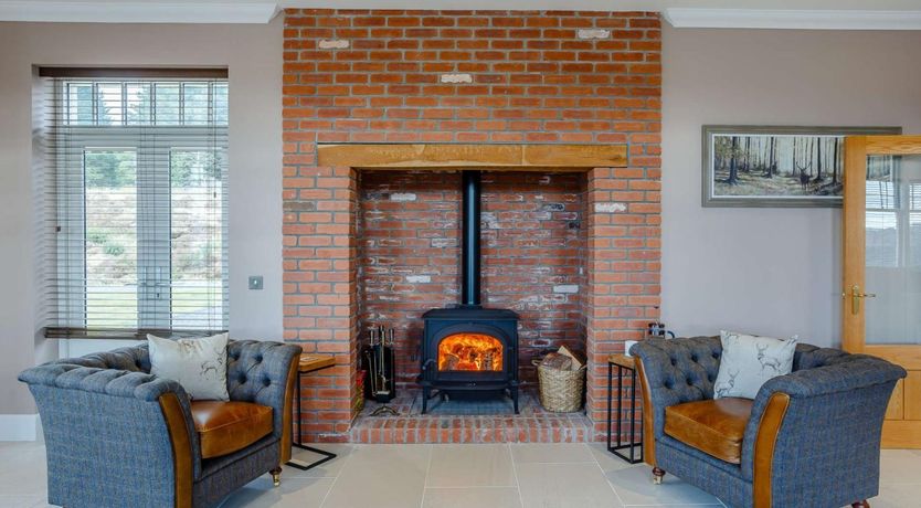 Photo of 5 Bed in Dingwall