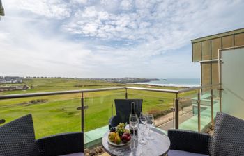 Fistral View 51 Zinc Apartment