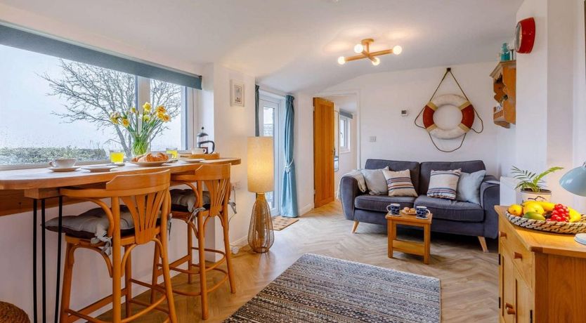 Photo of 1 Bed in Heanton