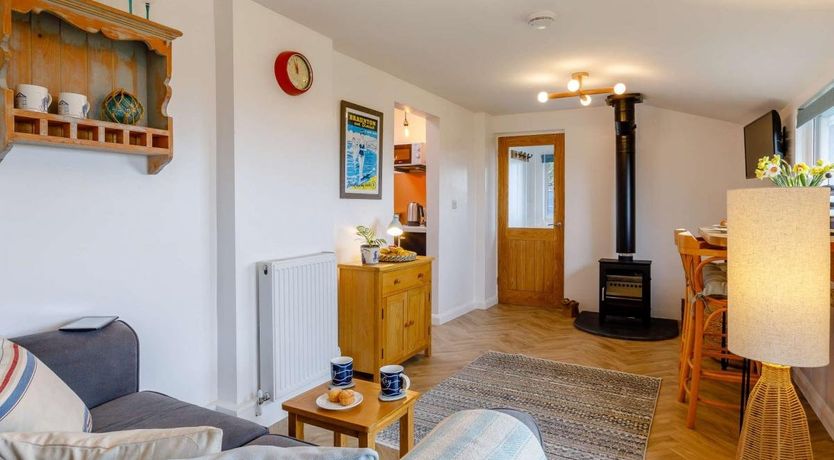 Photo of 1 Bed in Heanton