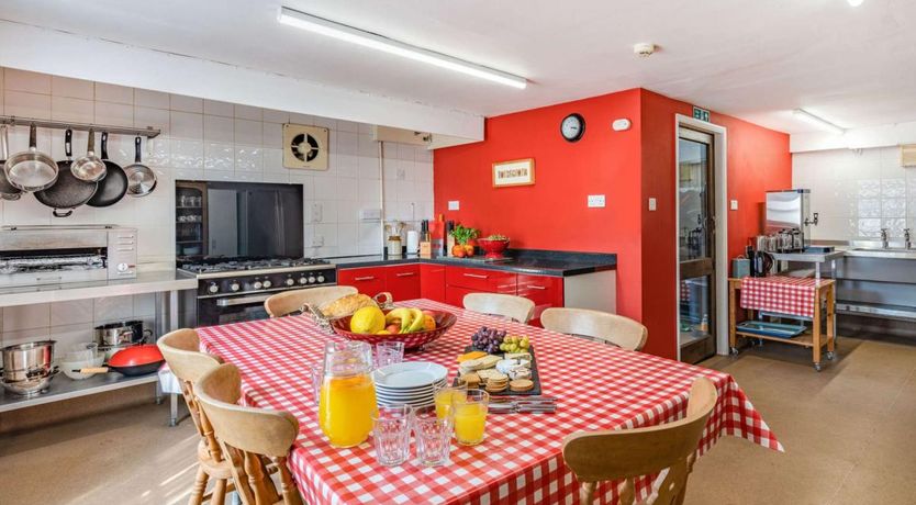 Photo of 7 Bed in Ambleside