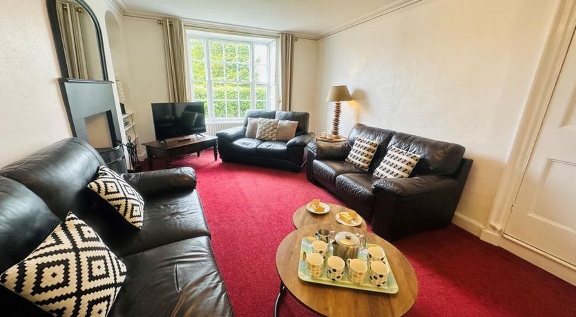 Photo of 7 Bed in Ambleside