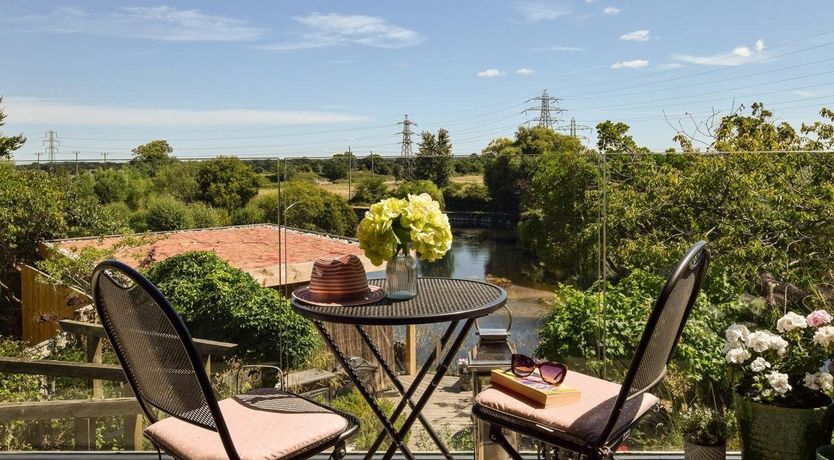 Photo of 3 Bed in Christchurch