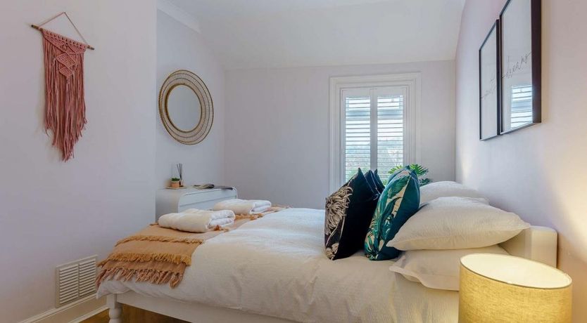 Photo of 2 Bed in Rye