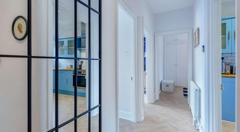 Photo of 2 Bed in Rye