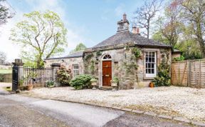 Photo of House in Edinburgh and Lothians