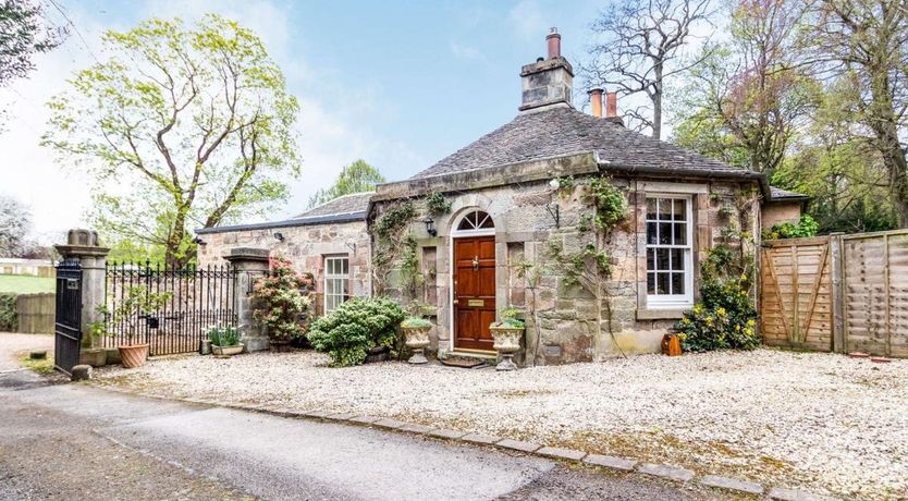 Photo of in Edinburgh  (87264)