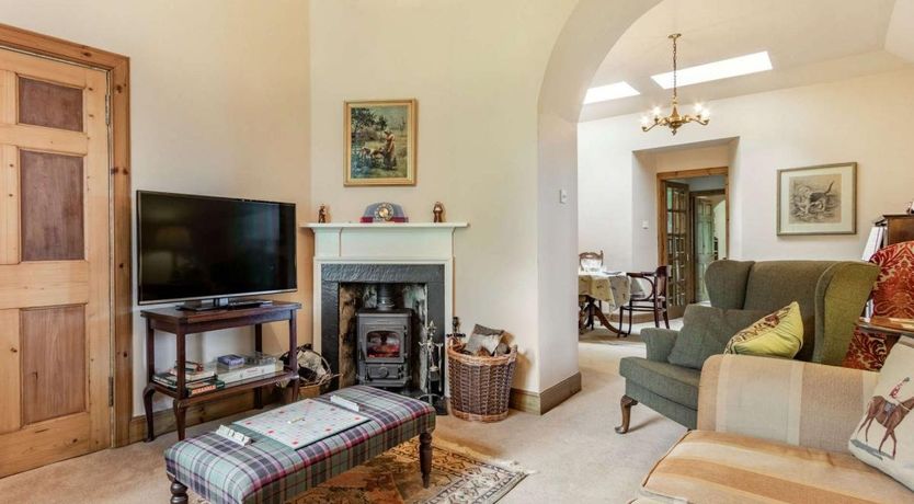 Photo of 3 Bed in Lasswade