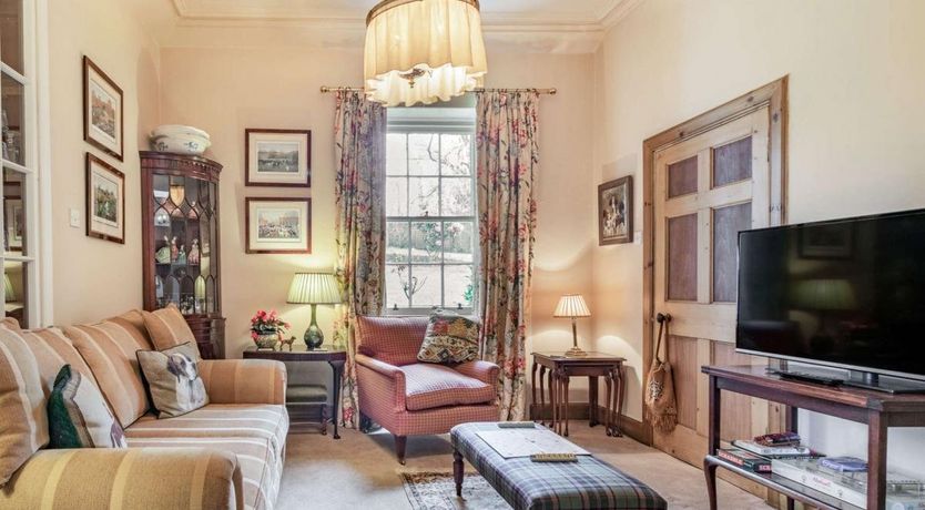 Photo of 3 Bed in Lasswade