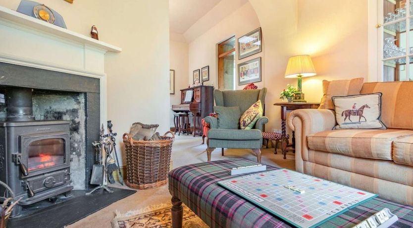 Photo of 3 Bed in Lasswade