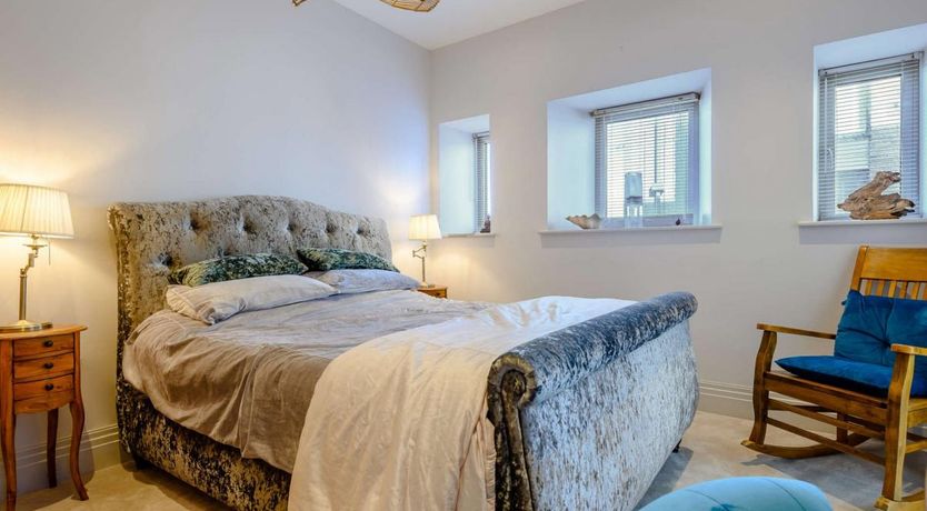 Photo of 2 Bed in Porthcawl