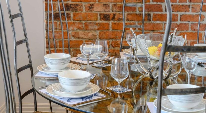 Photo of 2 Bed in Porthcawl