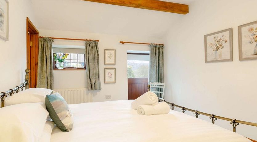 Photo of 2 Bed in Over Haddon