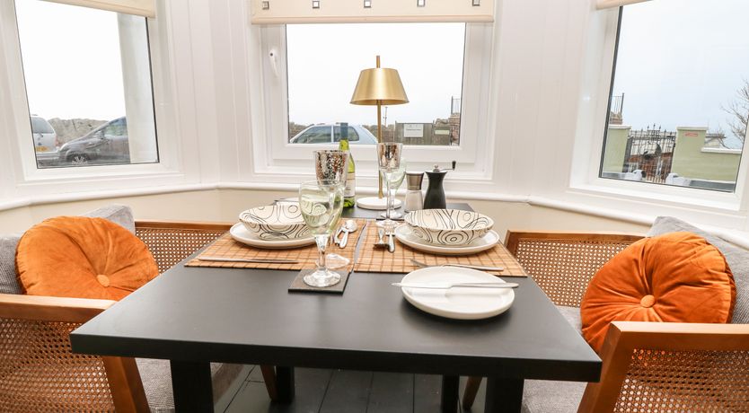 Photo of No. 5 Cliffview