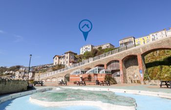 No. 5 Cliffview Apartment