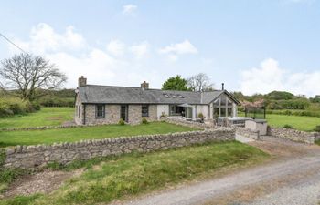 Hen Hafod Holiday Cottage