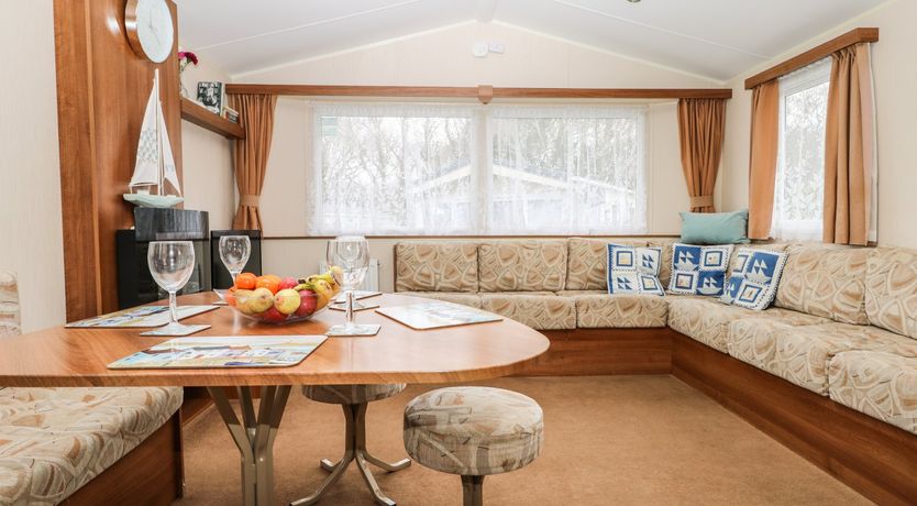 Photo of Solent Breezes, Caravan 108