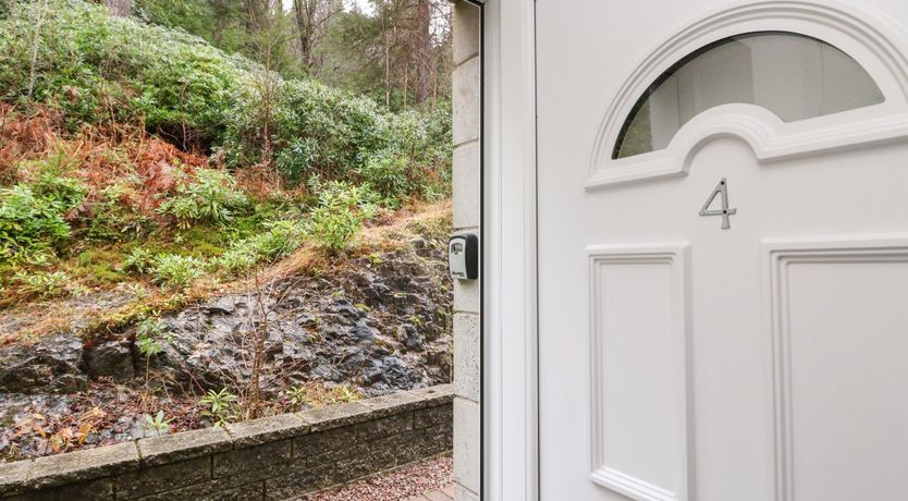 Photo of 4 River Court