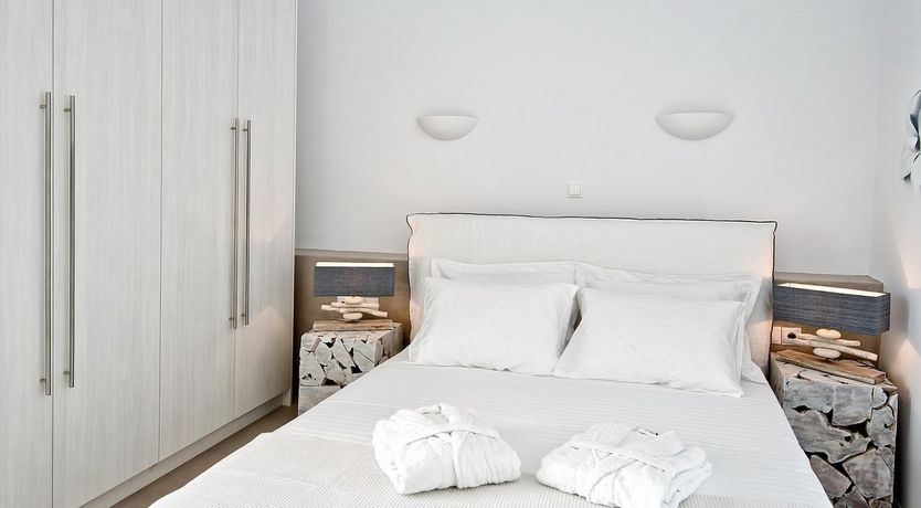 Photo of Grecian Gazing