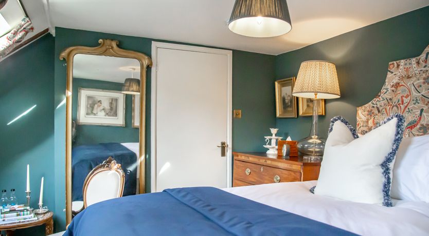 Photo of Country Courtyard