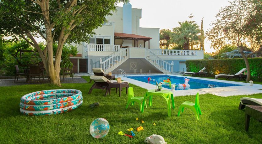 Photo of Paradise In The Trees