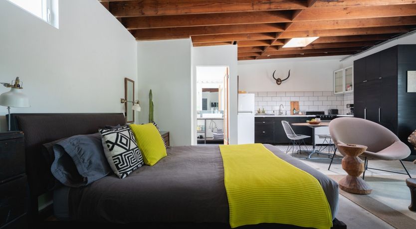 Photo of Curio Montaña