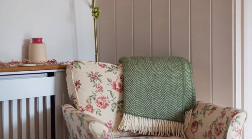 Photo of Tuck & Roll