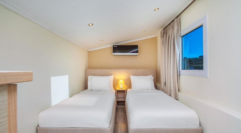 Photo of Cherry Candy