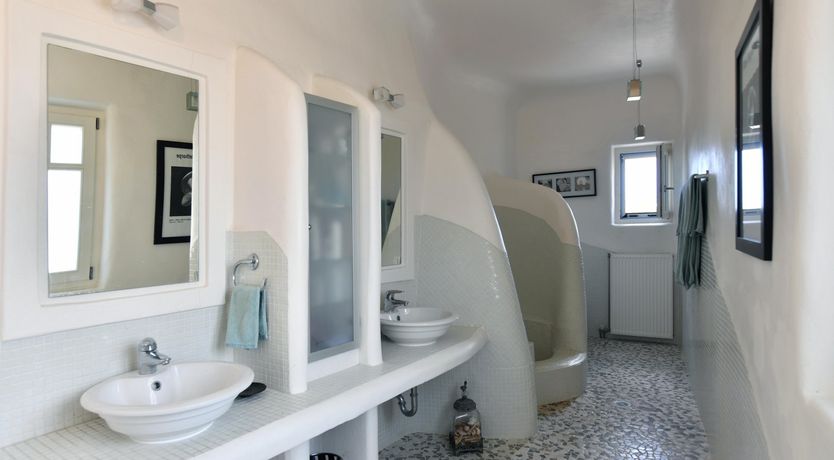 Photo of Amethyst Bliss