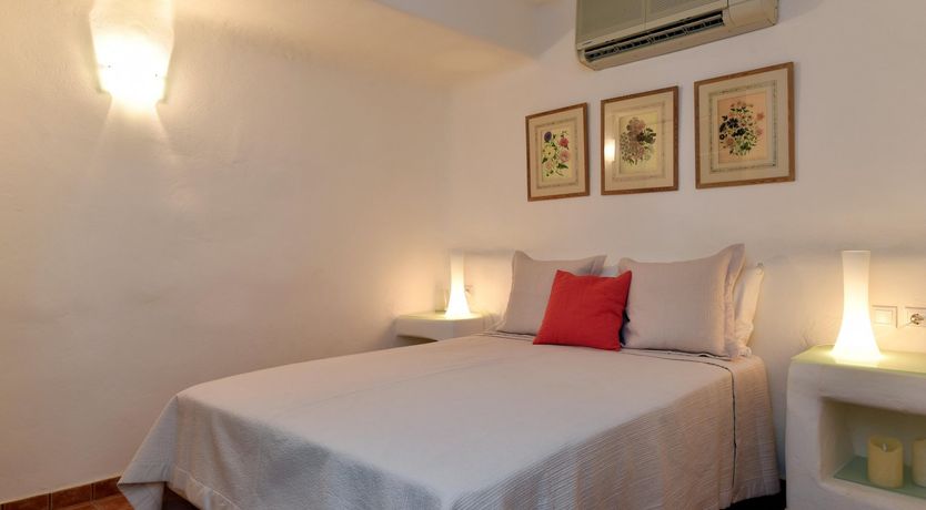 Photo of Amethyst Bliss