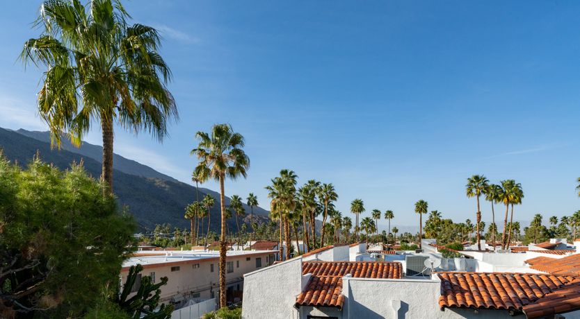 Photo of They Call Me Mellow Yellow