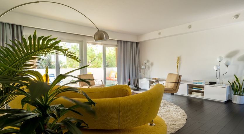 Photo of They Call Me Mellow Yellow