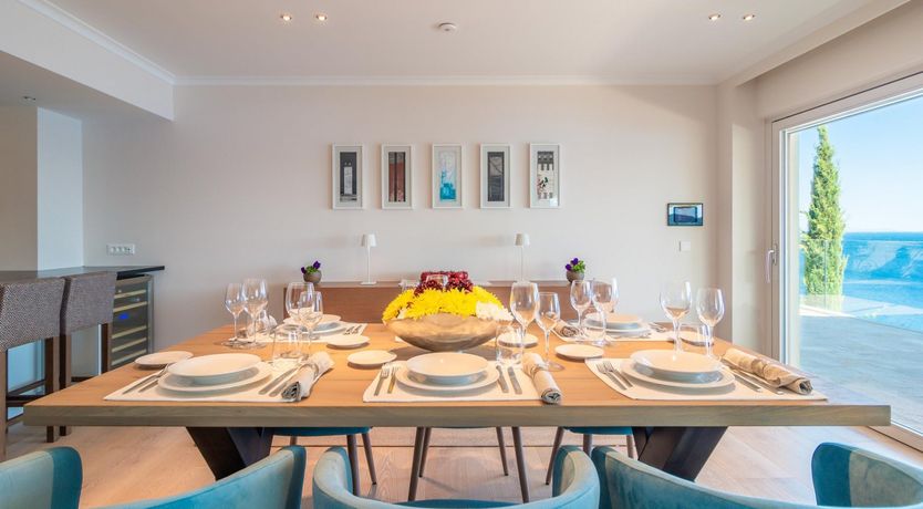 Photo of Golden Honeycomb