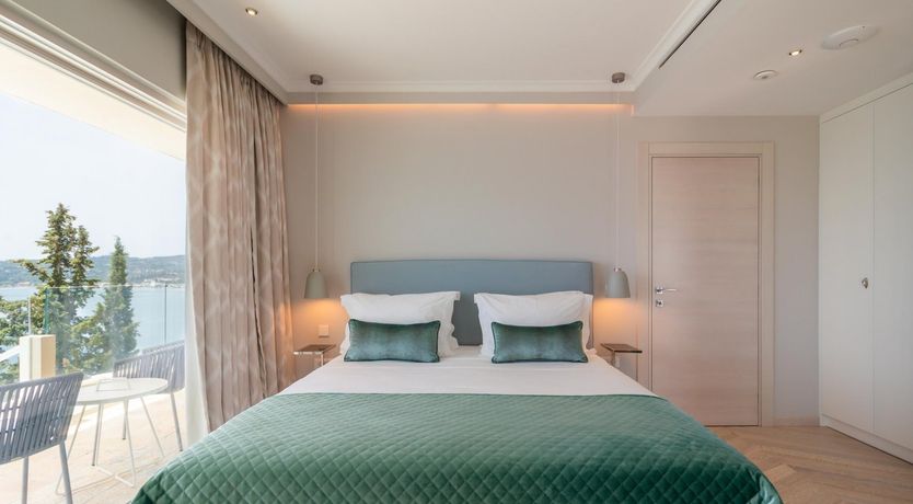 Photo of Golden Honeycomb