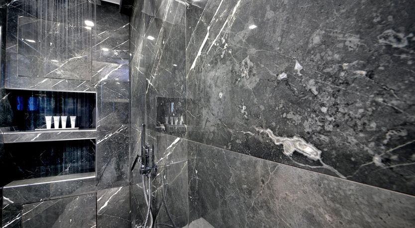 Photo of The Grey Glamour