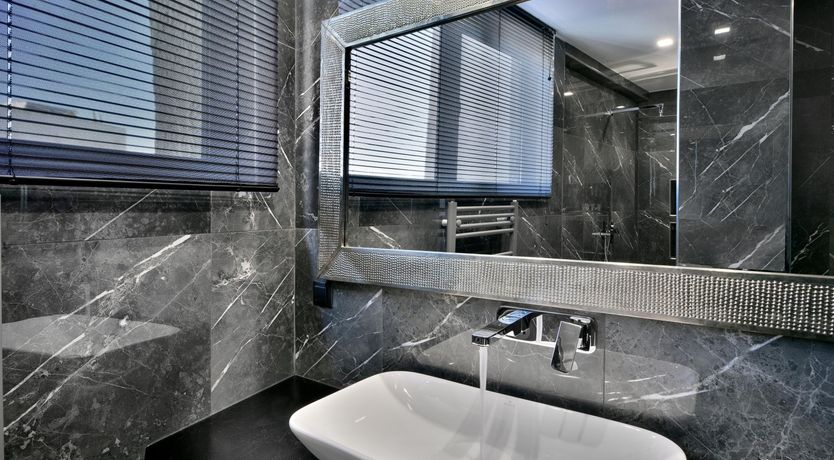 Photo of The Grey Glamour