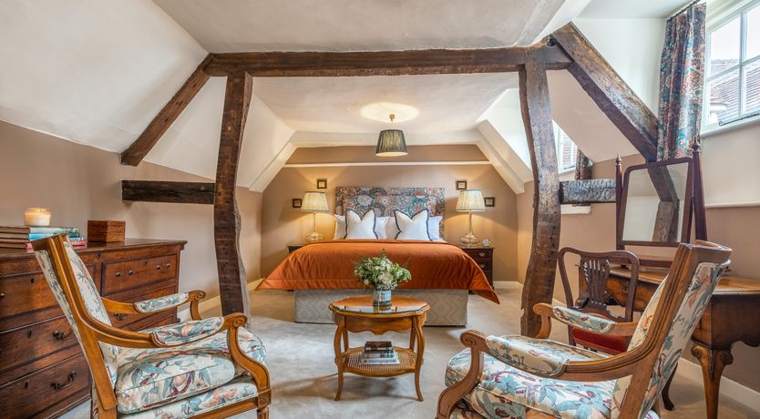 Photo of English Renaissance