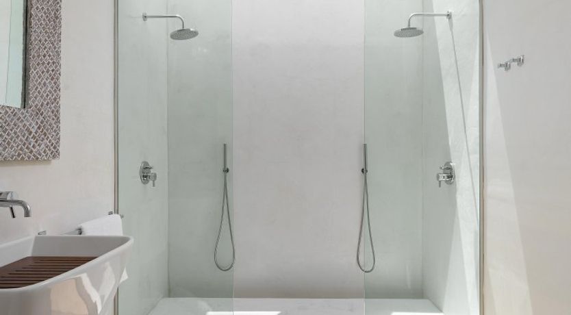 Photo of Barefoot Wanderer