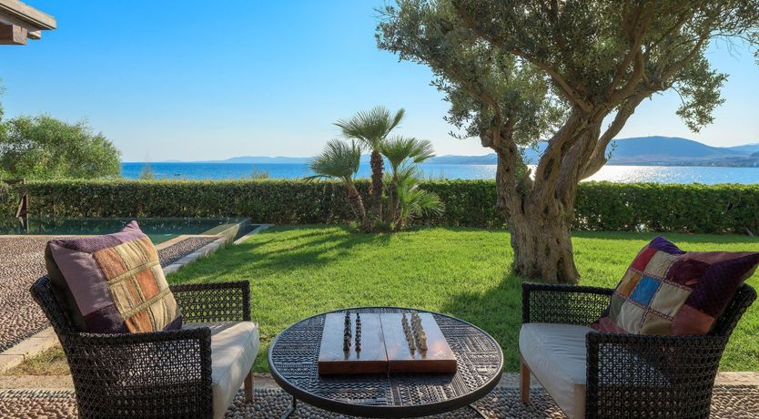 Photo of Barefoot Wanderer