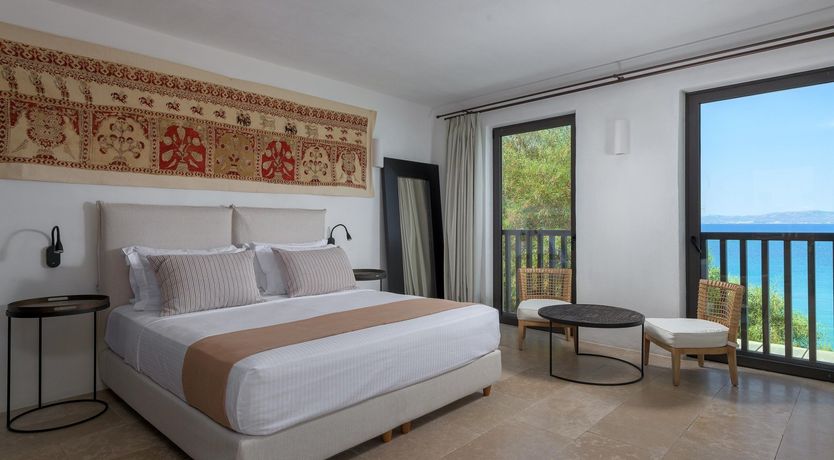 Photo of Barefoot Wanderer