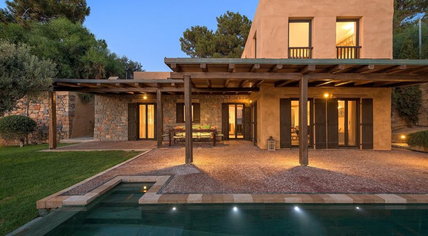 Photo of Barefoot Wanderer