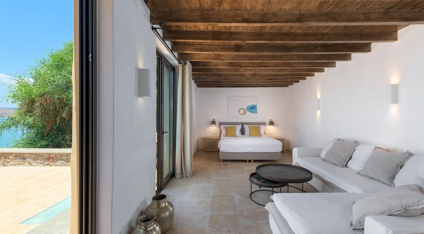 Photo of Barefoot Wanderer