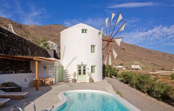 Pistachio Windmill Villa