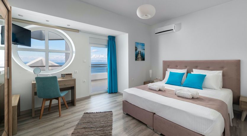 Photo of Attention Seeker