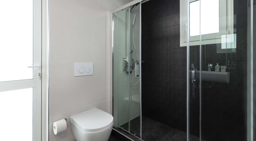 Photo of Attention Seeker