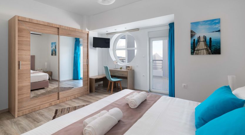 Photo of Attention Seeker