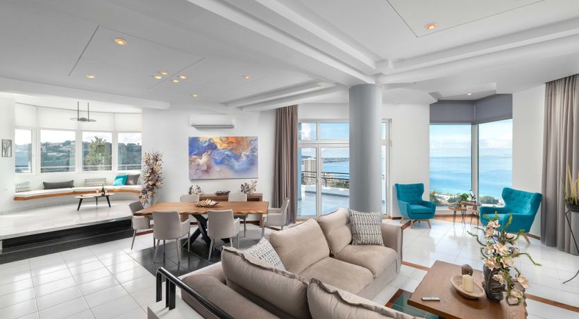 Photo of Attention Seeker