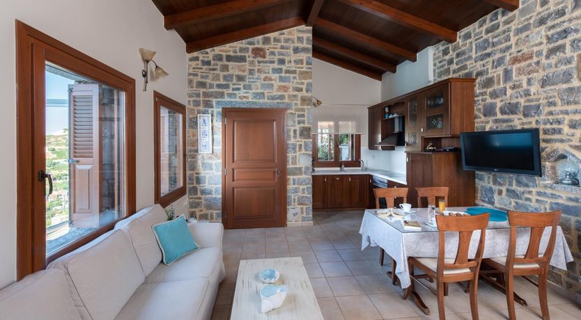 Photo of Ampitheatrical