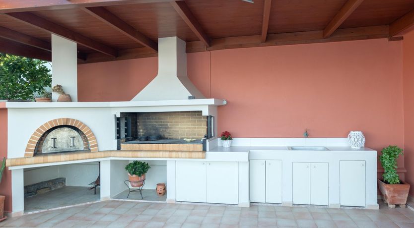 Photo of Ampitheatrical